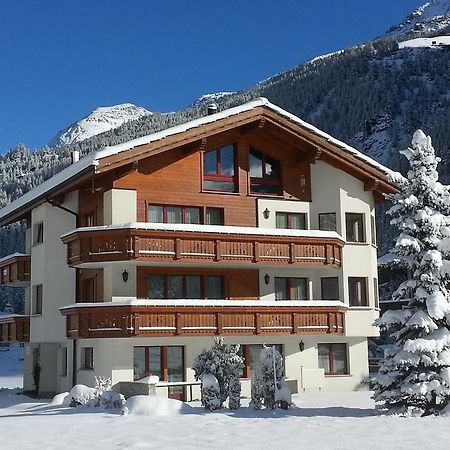 Ferienhaus Antigua Saas-Grund Exterior foto