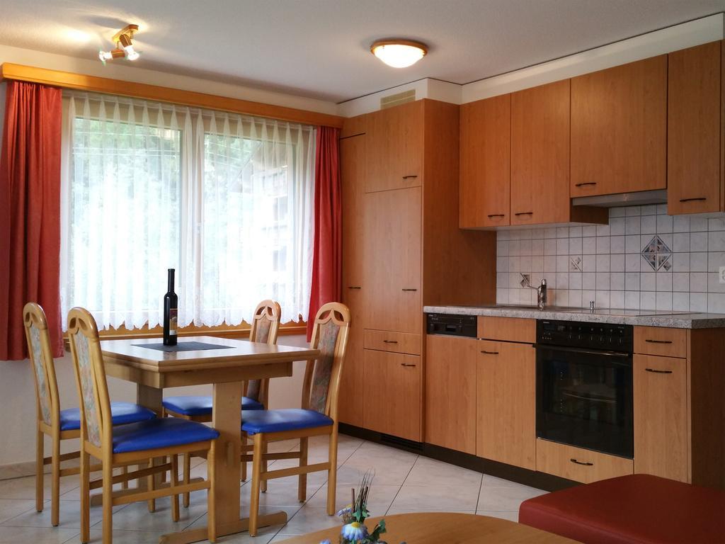 Ferienhaus Antigua Saas-Grund Cameră foto