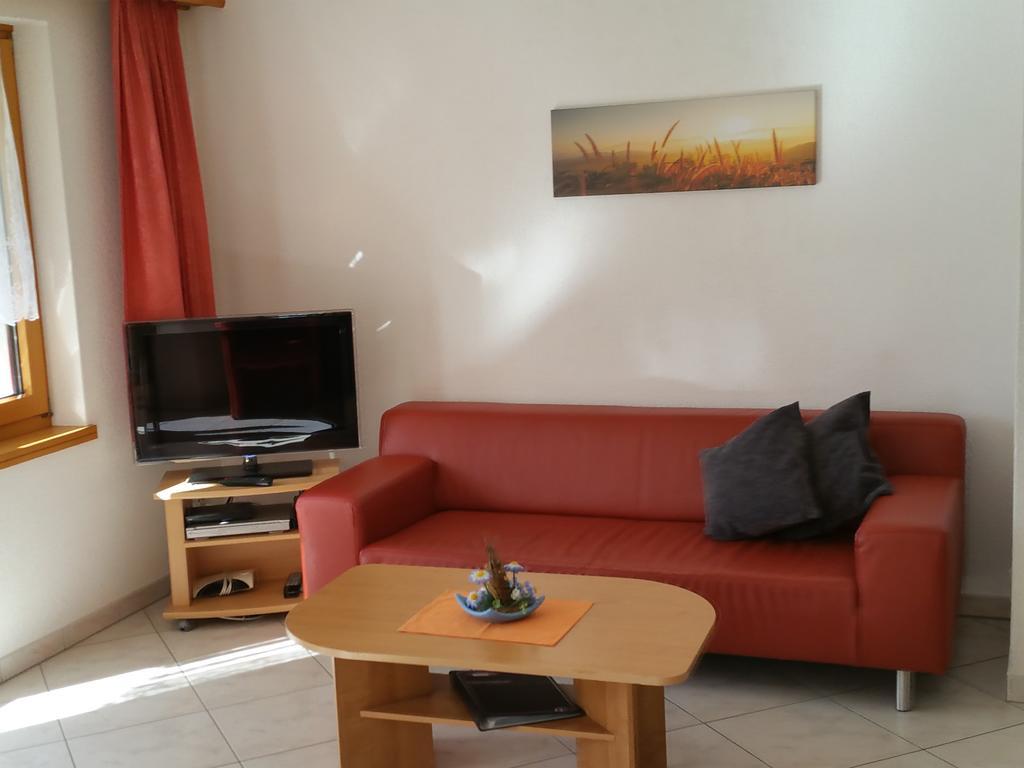 Ferienhaus Antigua Saas-Grund Cameră foto